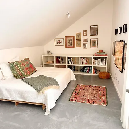 Luxury In The Heart Of Historic - Close To Train And בית נופש *