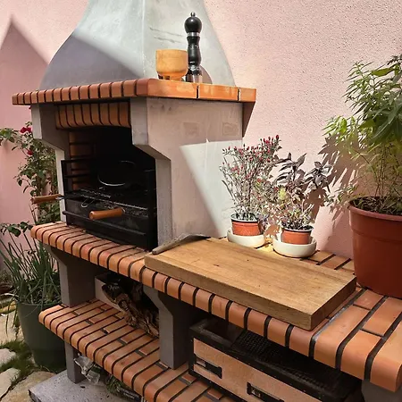 Luxury In The Heart Of Historic - Close To Train And אוייראס