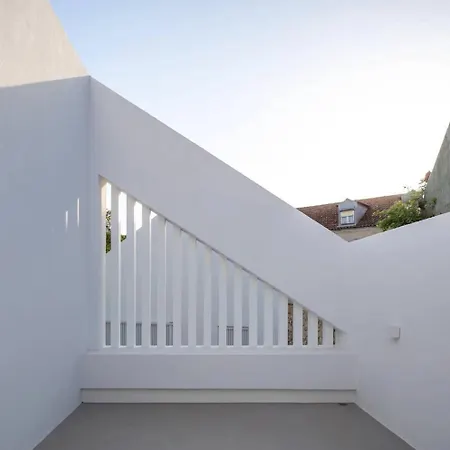 Luxury In The Heart Of Historic - Close To Train And