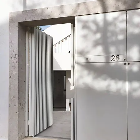 בית נופש Luxury In The Heart Of Historic - Close To Train And אוייראס