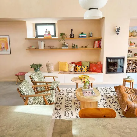 Luxury In The Heart Of Historic - Close To Train And Дом отдыха