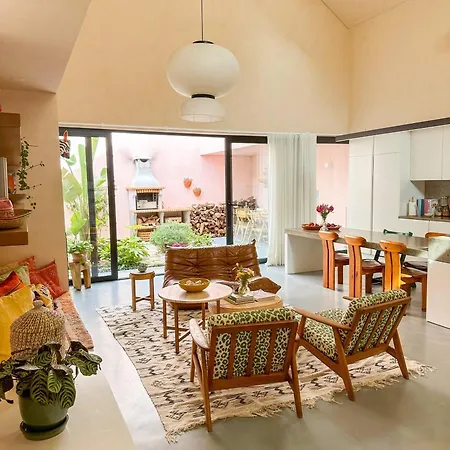 Luxury In The Heart Of Historic - Close To Train And *