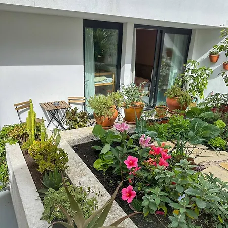 Luxury In The Heart Of Historic - Close To Train And Оэйраш